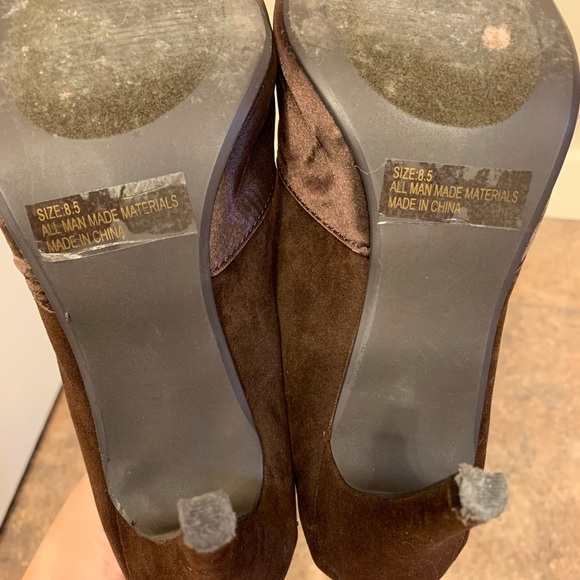 Heels - Picture 5 of 5